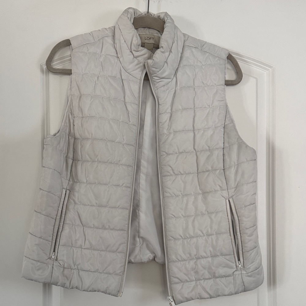 LOFT Elegant White Quilted Vest